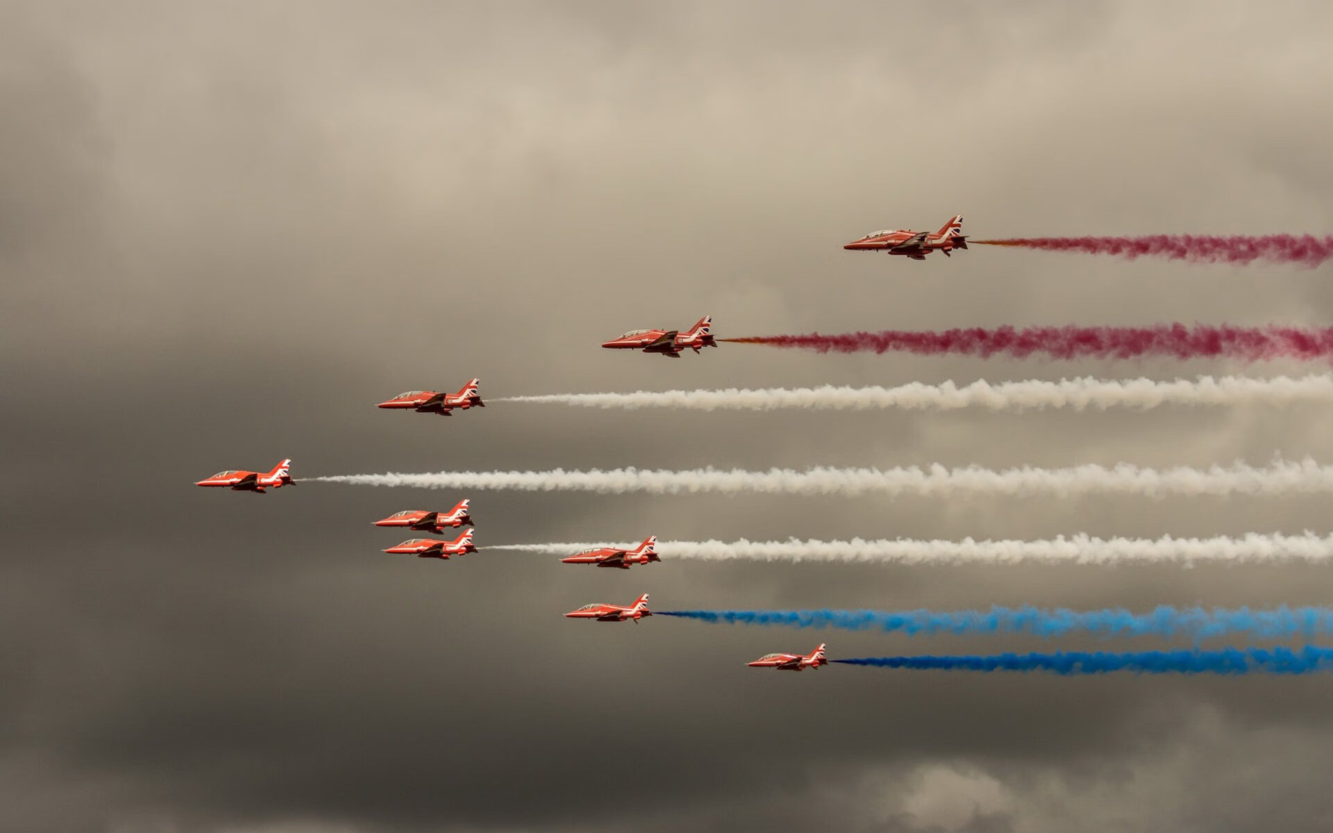 乡村特色趣味骑马赛，乡土运动新体验，村里骑马